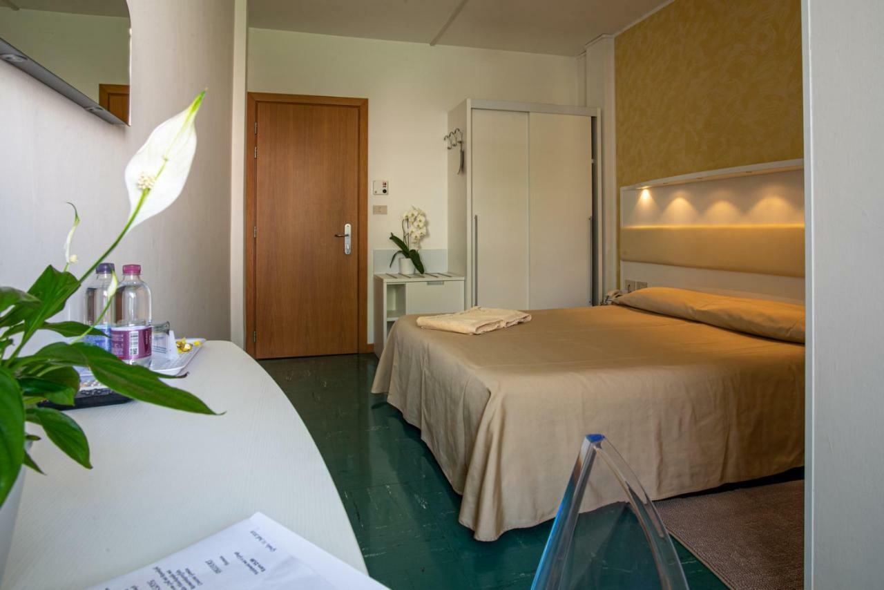 Hotel Mar Del Plata Градо Экстерьер фото